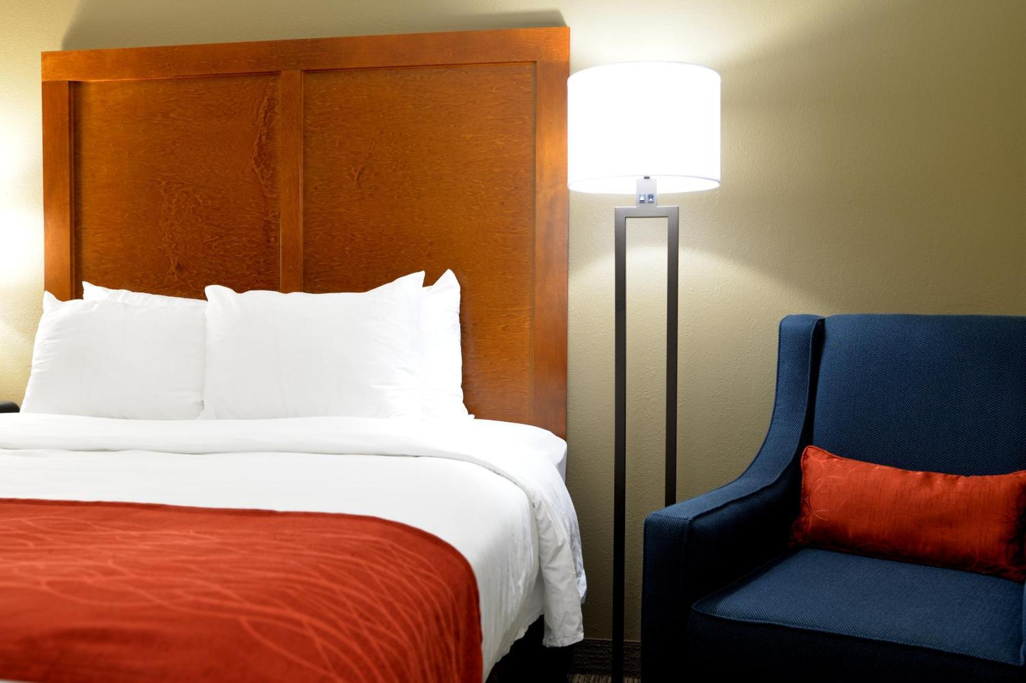 Comfort Inn University Durham - Chapel Hill Extérieur photo
